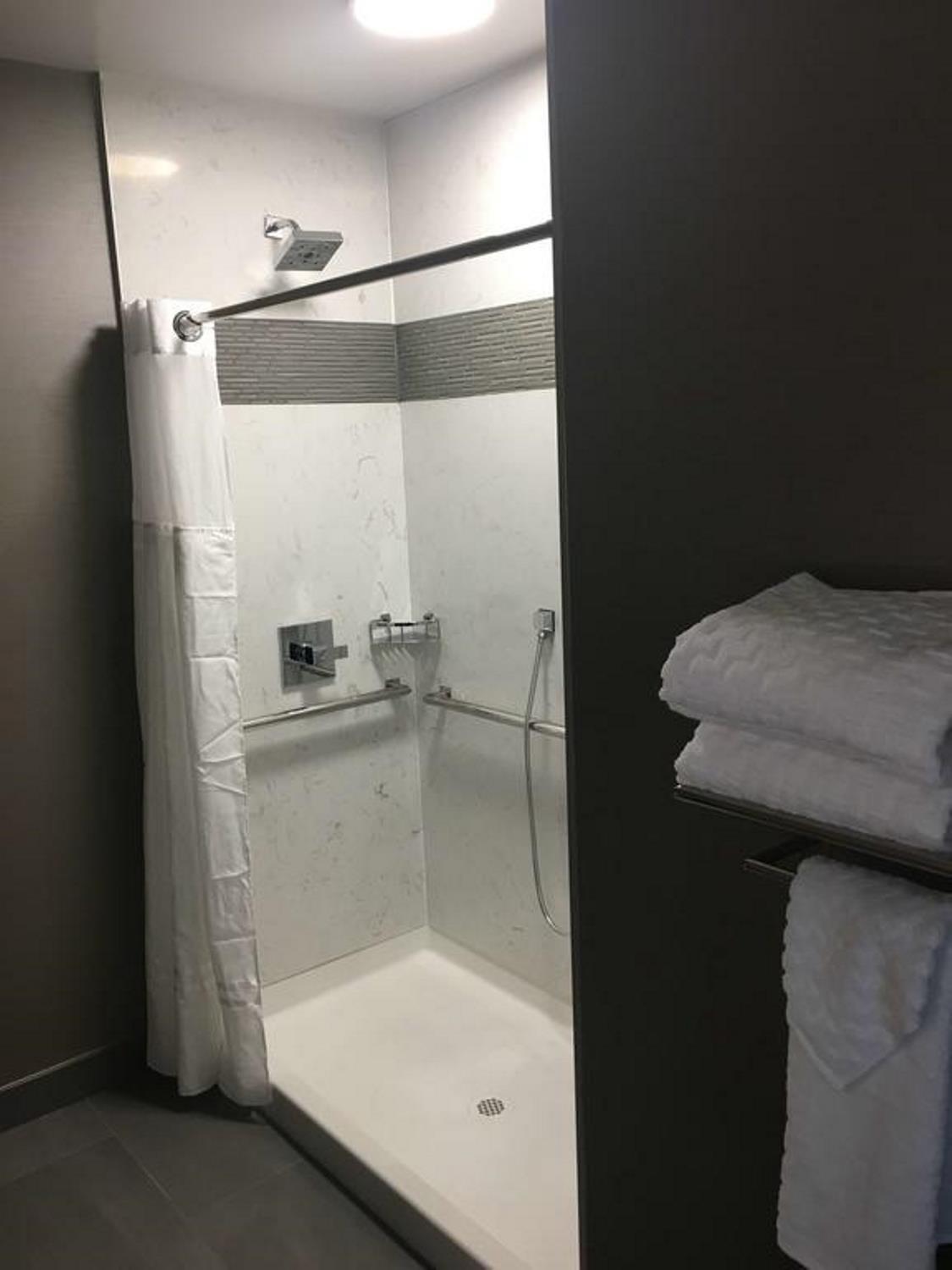 Best Western Plus Temecula Wine Country Hotel & Suites Bagian luar foto