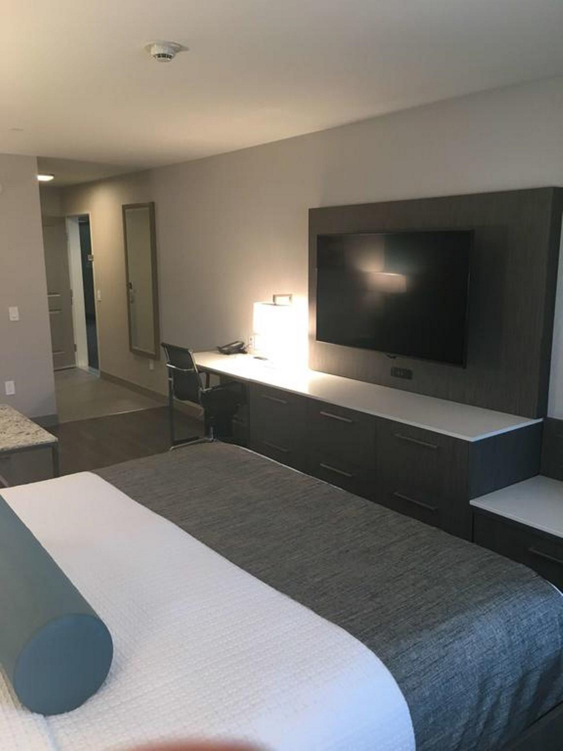 Best Western Plus Temecula Wine Country Hotel & Suites Bagian luar foto
