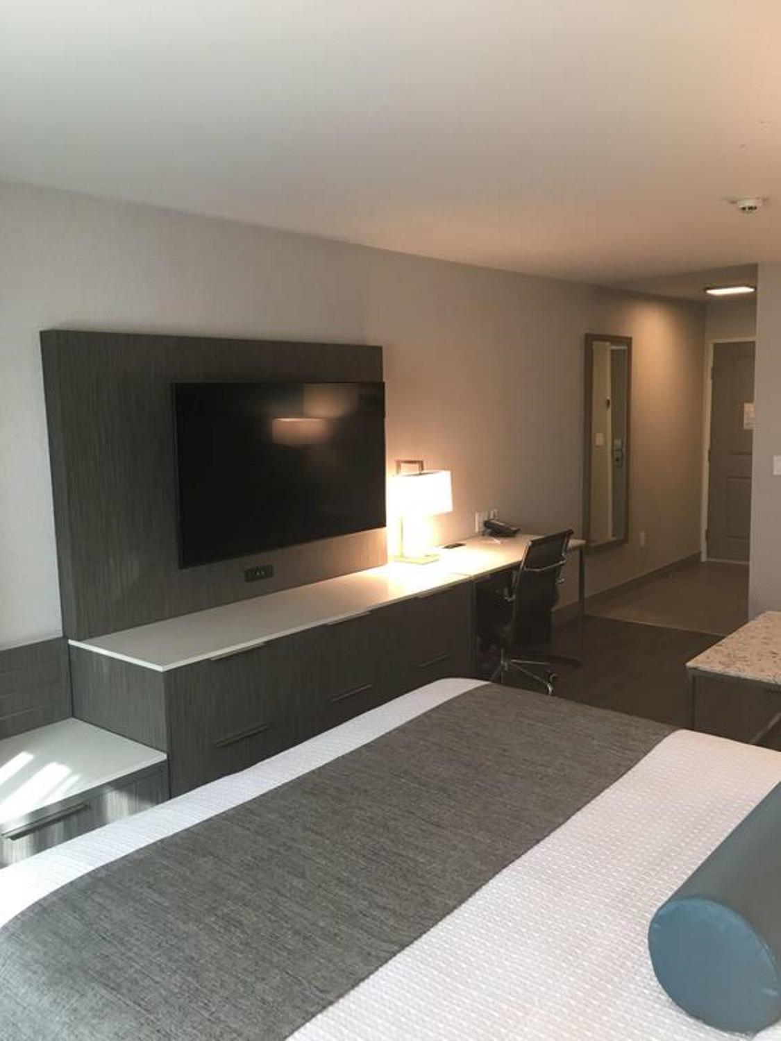 Best Western Plus Temecula Wine Country Hotel & Suites Bagian luar foto