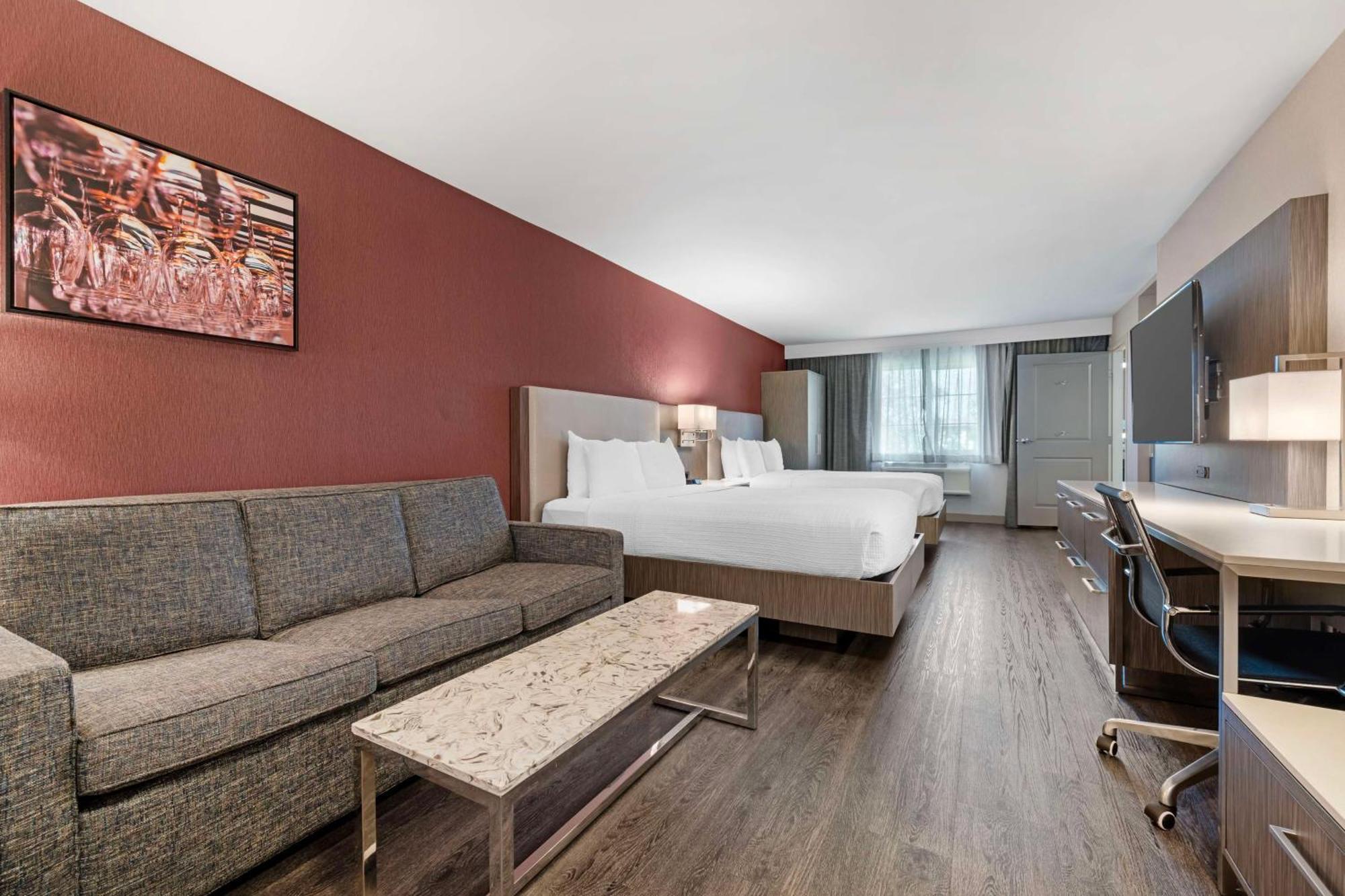 Best Western Plus Temecula Wine Country Hotel & Suites Bagian luar foto
